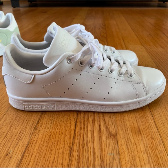 all white stan smith mens
